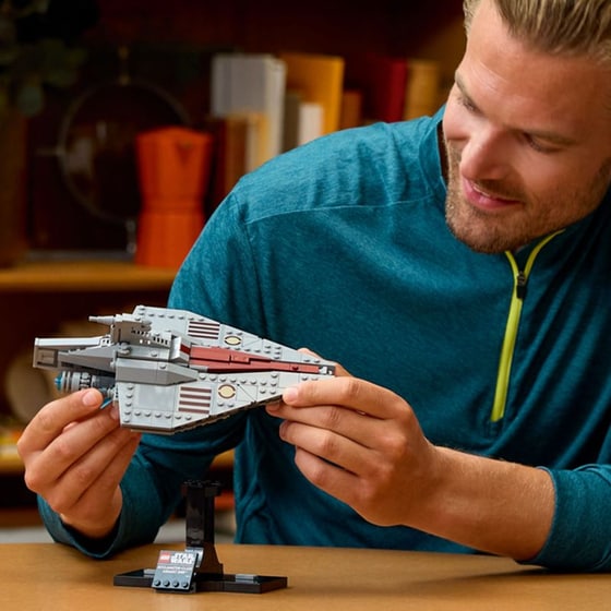 LEGO® Star Wars™ Acclamator-Class Assault Ship™ (75404) image 4