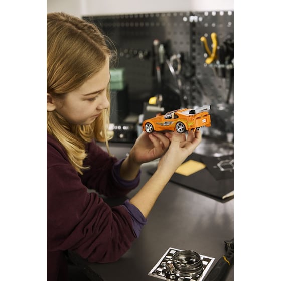 LEGO® The Fast and The Furious Toyota Supra MK4 (77260) image 10