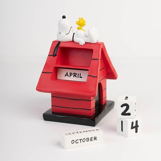 Επιτραπέζιο Διαρκές Ημερολόγιο 3D Erik Snoopy Doghouse image 1