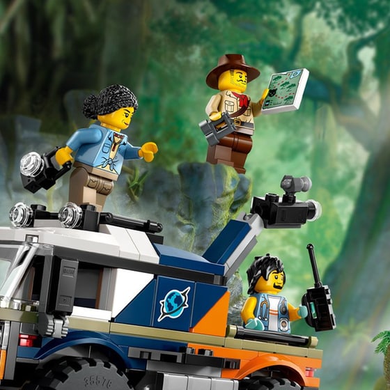 LEGO® City Jungle Explorer Off-Road Truck (60426) image 3