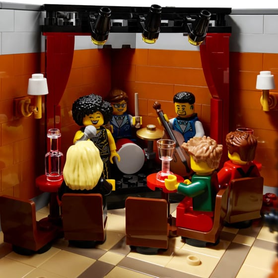 LEGO® Icons Jazz Club (10312) image 7