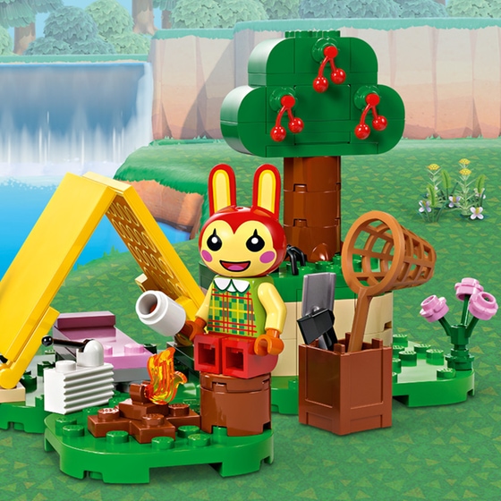 LEGO® Animal Crossing Bunnie's Outdoor Activities (77047) image 5