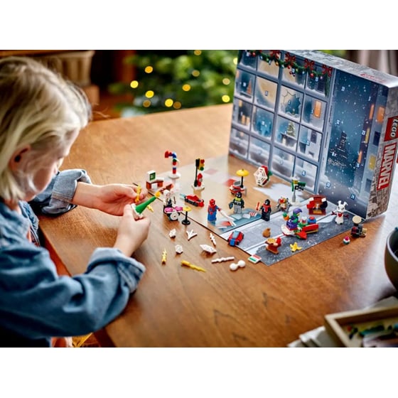 LEGO® Marvel Super Heroes Spider-Man 2024 Advent Calendar (76293) image 3