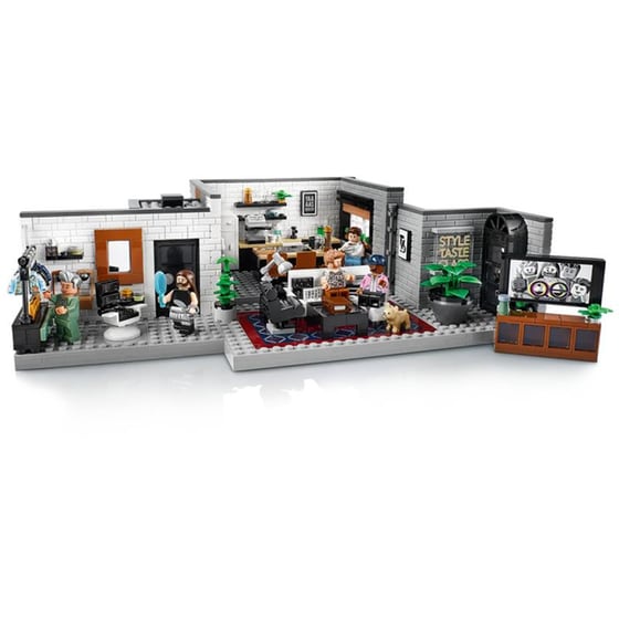 LEGO® Icons Queer Eye – The Fab 5 Loft (10291) image 2