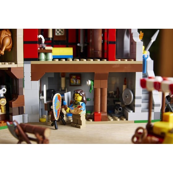 LEGO® Icons Medieval Town Square (10332) image 2