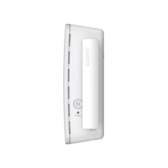 Linksys RE6300 AC750 BOOST Wi-Fi Range Extender image 1