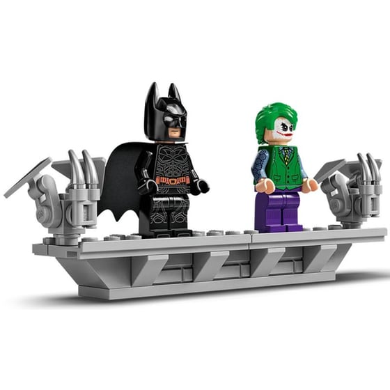 LEGO® DC Heros Batman™ Batmobile™ Tumbler (76240) image 5