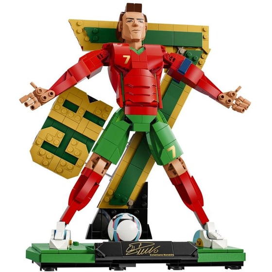 LEGO® Edition Football Cristiano Ronaldo (43016) image 5