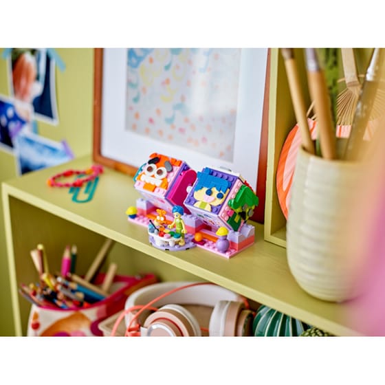 LEGO® Disney Inside Out 2 Mood Cubes™ (43248) image 4