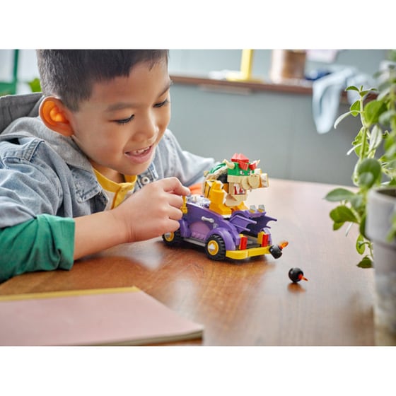 LEGO® Super Mario Bowser's Muscle Car Expansion Set (71431) image 5