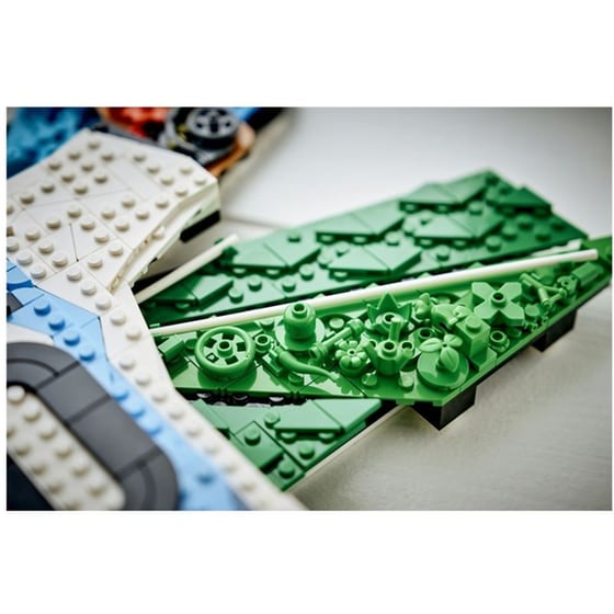 LEGO® Editions Lionel Messi (43018) image 9