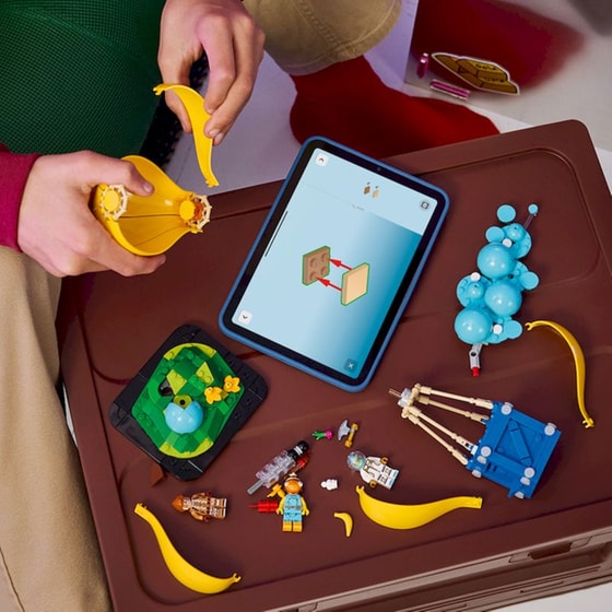 LEGO® Fortnite® Supply Drop (77080) image 14