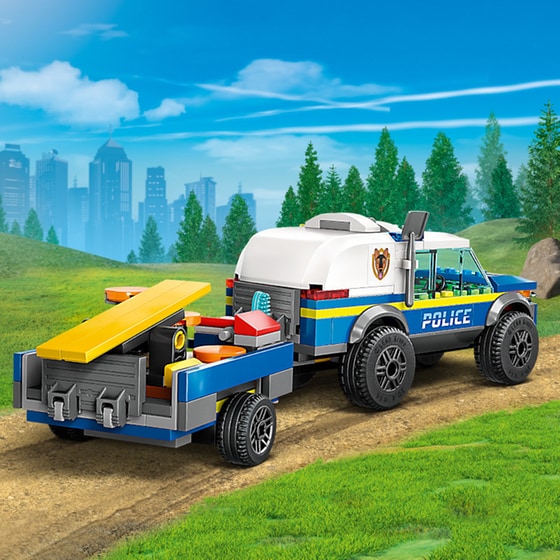 LEGO® City Mobile Police Dog Training (60369) image 8