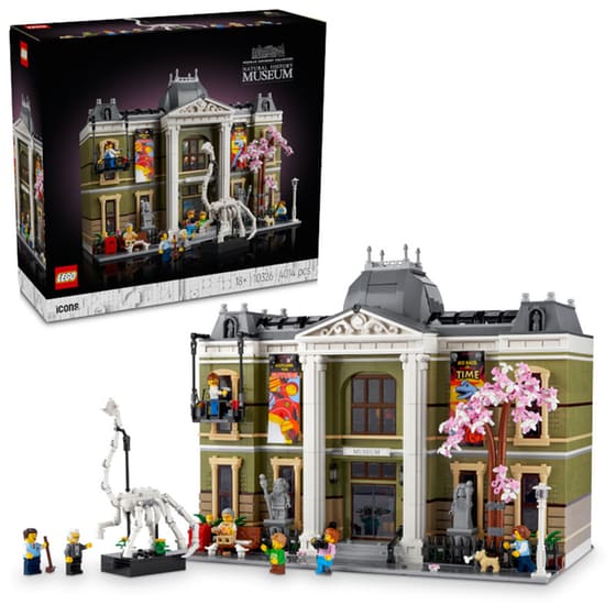 LEGO® Icons Natural History Museum (10326) image 16