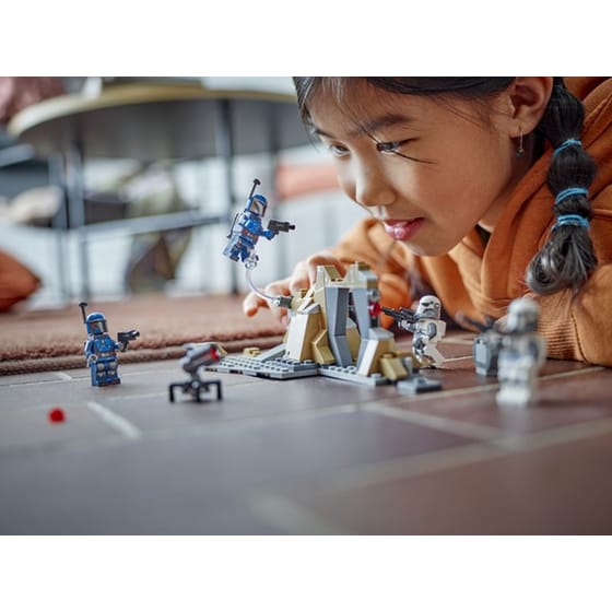 LEGO® Star Wars Ambush on Mandalore™ Battle Pack (75373) image 3