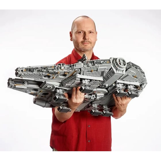 LEGO® Star Wars Millennium Falcon™ (75192) image 8