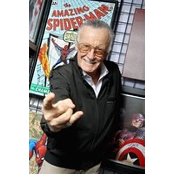 Stan Lee's How To Draw Superheroes image 1