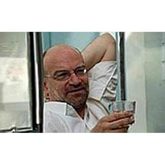 Σταύρος Τσιώλης image 1