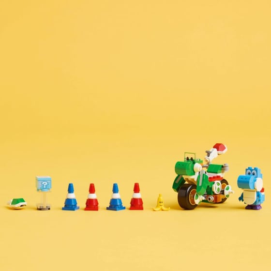 LEGO® Super Mario™ Mario Kart™ – Yoshi Bike (72031) image 9