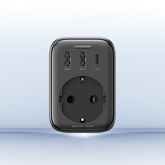 Φορτιστής Ugreen 30W 2x USB 3 1xC + SOCK - Black image 2