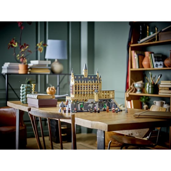 LEGO® Harry Potter Hogwarts™ Castle: The Great Hall (76435) image 3