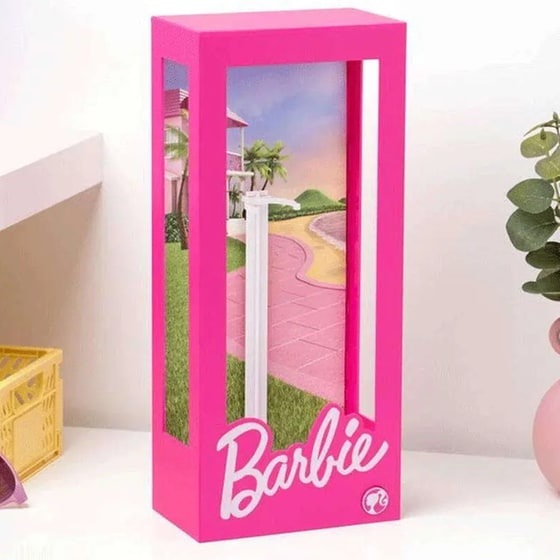 Paladone Barbie Display Case Light image 2