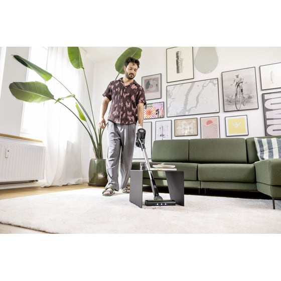 KARCHER VCS 3 NANO COMPLETE 1.198-930.0 0.6 L Μαύρο Σκούπα Stick image 1