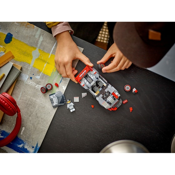 LEGO® Speed Champions Audi S1 E-Tron Quattro Race Car (76921) image 5