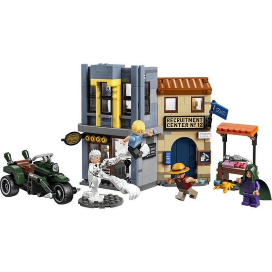 LEGO® One Piece Showdown with Captain Smoker (75642) image 11