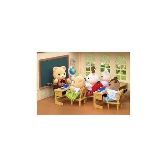 Sylvanian Families: Country Tree School (5105) image 3