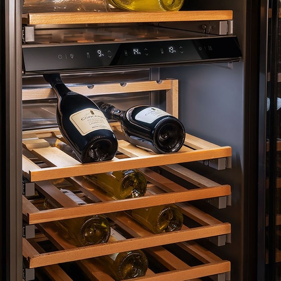 BERTAZZONI RWC177B4TPNP για 88 Μπουκάλια Μαύρο Πλήρως Εντοιχιζόμενος Συντηρητής Κρασιών image 2