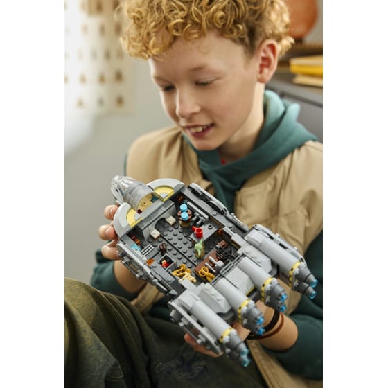 LEGO® Star Wars™ Anzellan Starship (75445) image 5