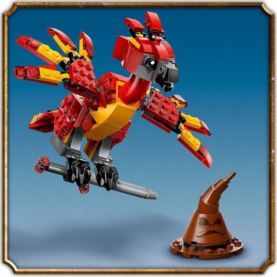 LEGO® Harry Potter Fawkes™: Dumbledore's Phoenix (76448) image 9