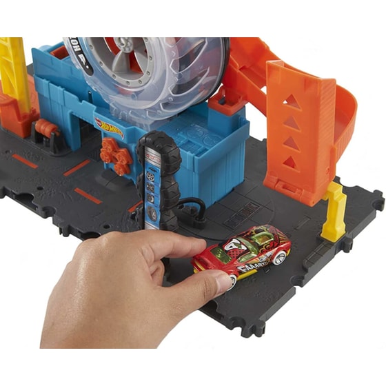Παιχνιδολαμπάδα Mattel Hot Wheels Super Twist Tire Shop - Συνεργείο Ελαστικών (HDP02) image 3