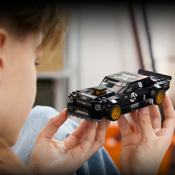 LEGO® Speed Champions Ford Mustang Hoonicorn V1 του '65 του Ken Block (77262) image 3