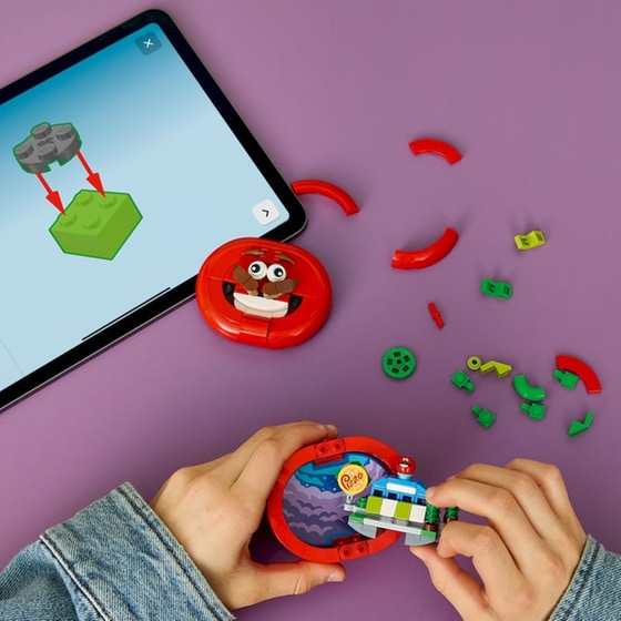 LEGO® Fortnite® Tomatohead (77079) image 13
