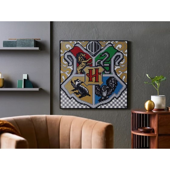 LEGO® Art Harry Potter Hogwarts Crests (31201) image 9