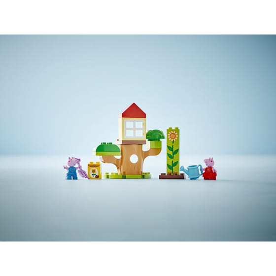 LEGO® Duplo Peppa Pig Garden and Tree House (10431) image 1