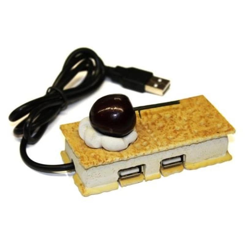 OEM Designer Usb Hub With 4 Port (cake Design)