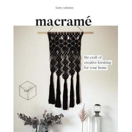 Macrame : The Craft of Creative Knotting
