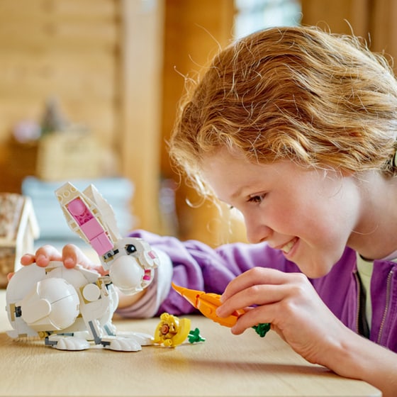 LEGO® Creator White Rabbit (31133) image 13