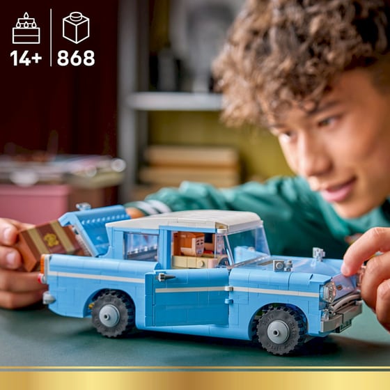 LEGO® Harry Potter™ Μαγεμένο Ιπτάμενο Ford Anglia™ (76470) image 2