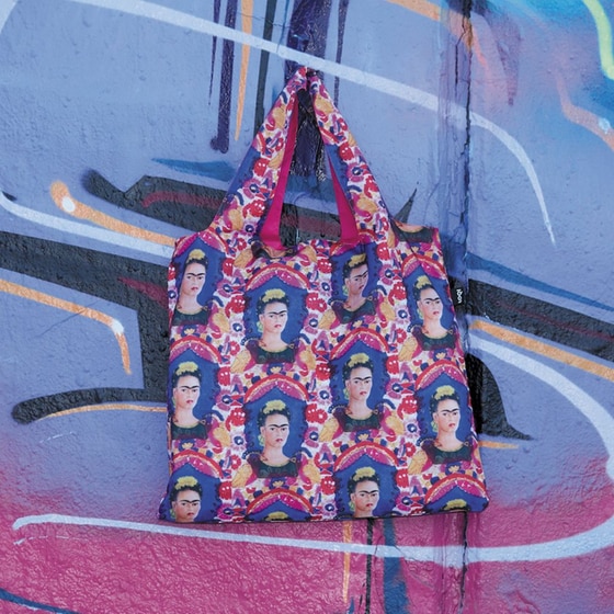 Τσάντα Χειρός/ Ώμου Shopper Loqi Frida Kahlo "The Frame" (Self-Portrait) από Ανακυκλωμένα Υλικά image 5