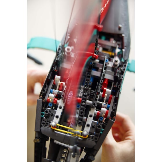 LEGO® Technic Emirates Team New Zealand AC75 Yacht (42174) image 2