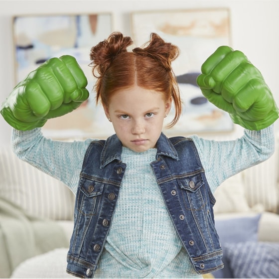 Hasbro Hulk Gamma Smash Fists image 3
