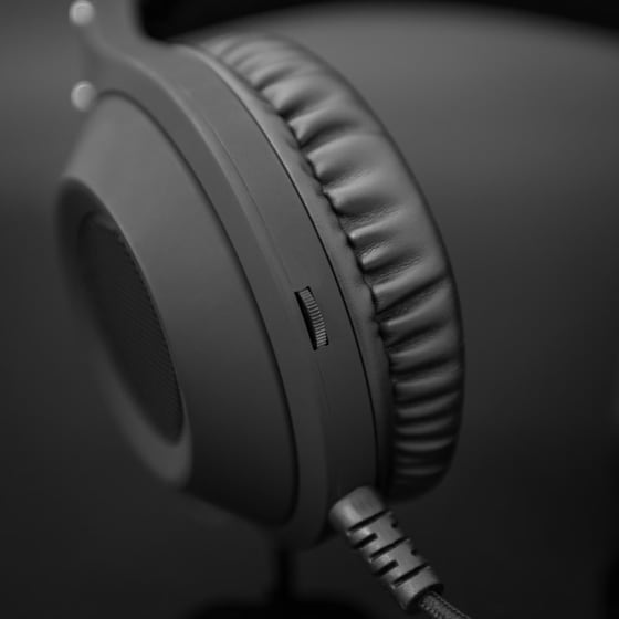 White Shark Wildcat Gaming Ενσύρματα Ακουστικά 3.5mm με LED Φωτισμό - Μαύρα image 5