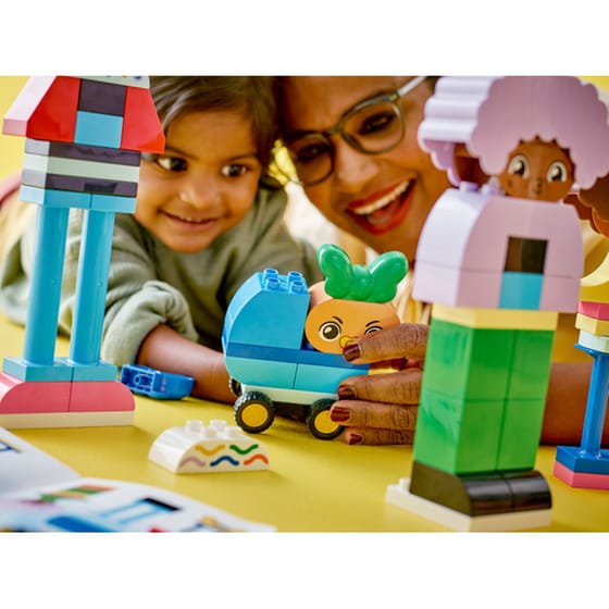 LEGO® Duplo Buildable People with Big Emotions (10423) image 6