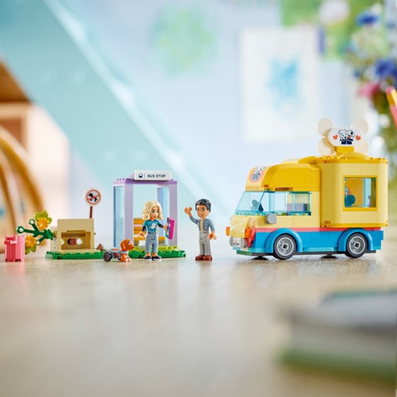 LEGO® Friends Dog Rescue Van (41741) image 6