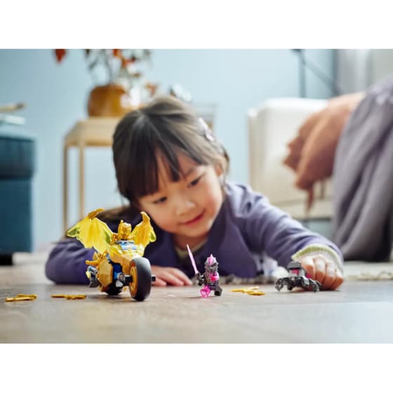LEGO® Ninjago Jay's Golden Dragon Motorbike (71768) image 1