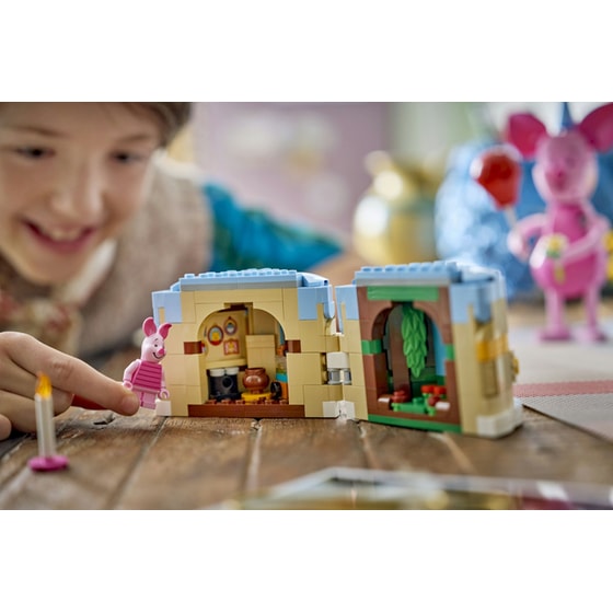 LEGO® Disney Piglet's Birthday Fun (43305) image 6